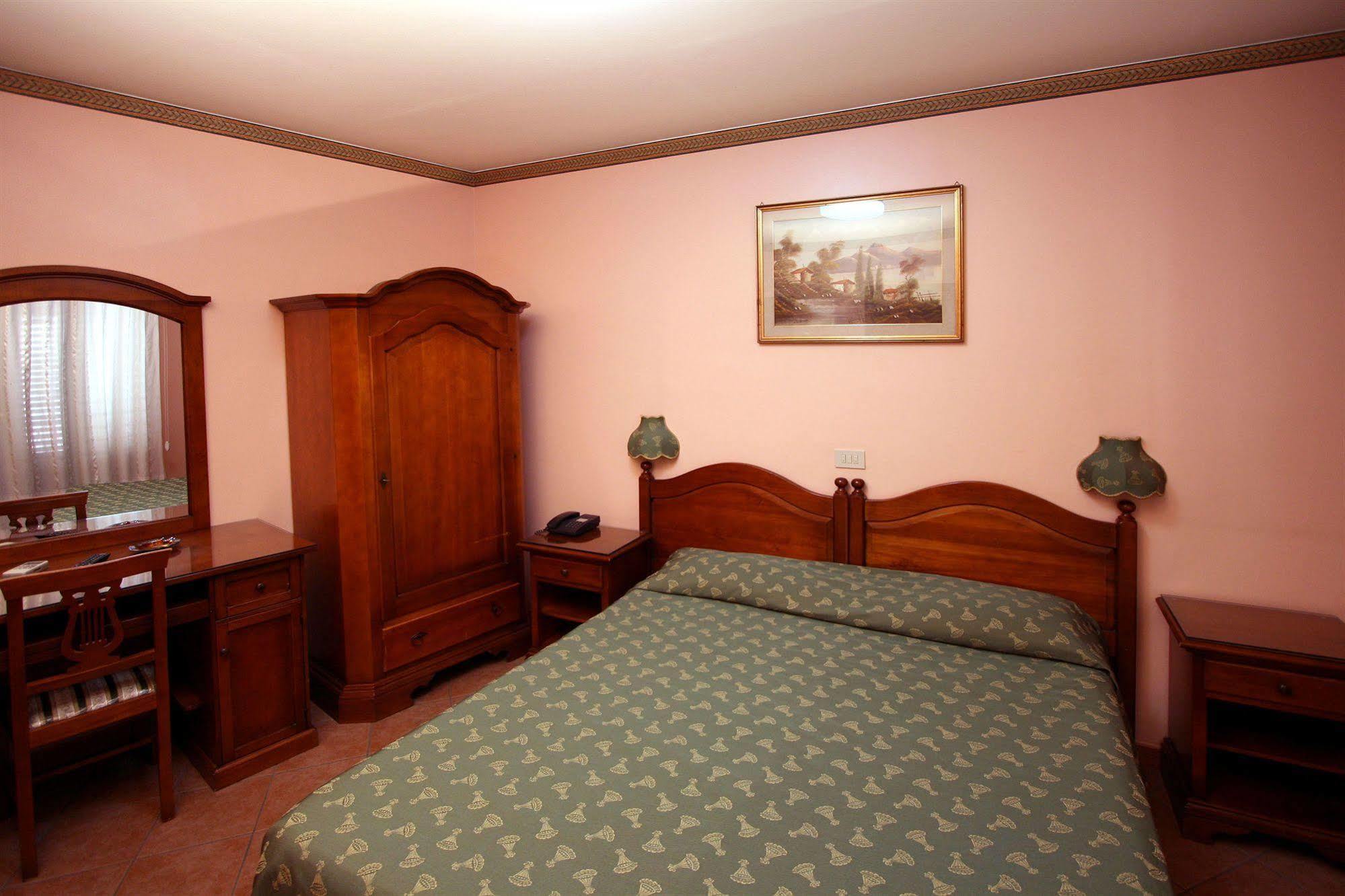 Hotel Cortese Палермо Экстерьер фото