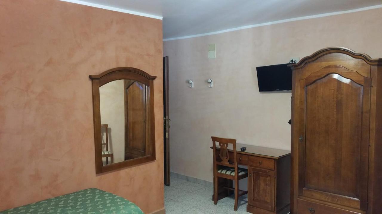 Hotel Cortese Палермо Экстерьер фото